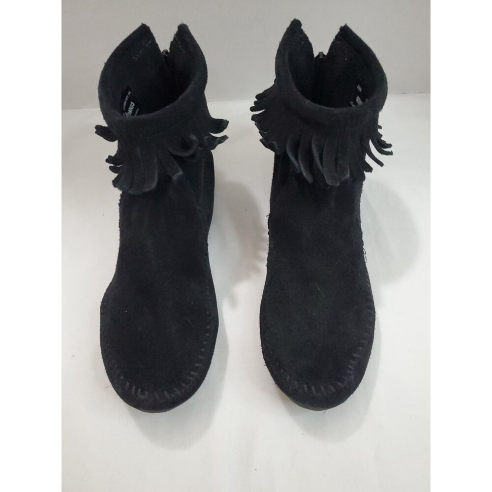 Minnetonka Women's Moccasin Size 5 Black Suede Ankle Fringe Zip Boots Leather - Picture 5 of 11